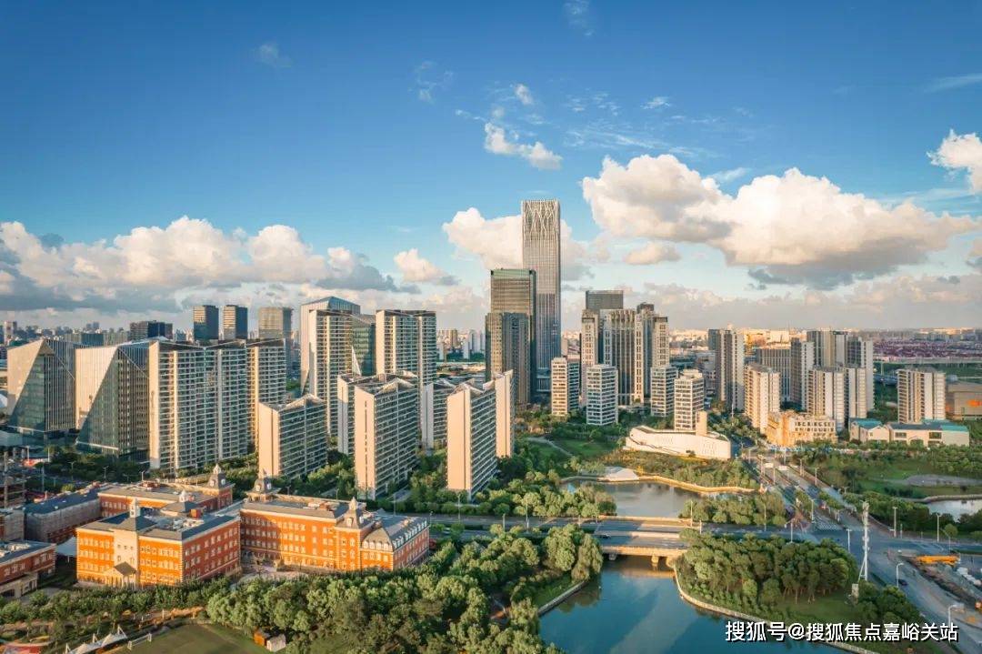 中心(营销中心)-楼盘欢迎您-小区环境-户型-价格-地址-楼盘详情-周边配套pg电子模拟器电脑版建发联发青云上(售楼处)网站-2025建发联发青云上销售(图18)